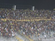 Foto: Barra: Revolución Vinotinto Sur • Club: Tolima