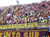 Foto: Barra: Revolución Vinotinto Sur • Club: Tolima • País: Colombia