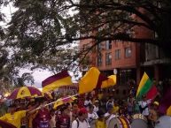 Foto: Barra: Revolución Vinotinto Sur • Club: Tolima • País: Colombia