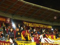 Foto: Barra: Revolución Vinotinto Sur • Club: Tolima • País: Colombia