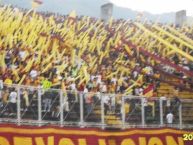 Foto: Barra: Revolución Vinotinto Sur • Club: Tolima