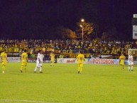 Foto: Barra: Revolución Vinotinto Sur • Club: Tolima • País: Colombia