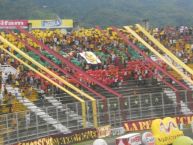 Foto: Barra: Revolución Vinotinto Sur • Club: Tolima • País: Colombia