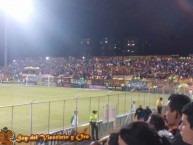 Foto: Barra: Revolución Vinotinto Sur • Club: Tolima • País: Colombia