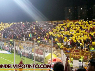 Foto: Barra: Revolución Vinotinto Sur • Club: Tolima • País: Colombia