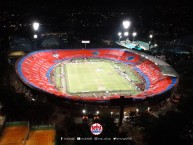 Foto: "Telón tapa tribuna" Barra: Rexixtenxia Norte • Club: Independiente Medellín • País: Colombia