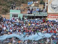 Foto: Barra: Sangre Celeste • Club: Asociación Deportiva Tarma • País: Peru