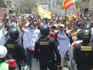 Foto: Barra: Sentimiento Albo • Club: Atlético Grau • País: Peru