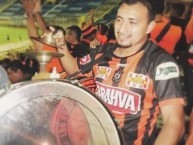 Foto: Barra: Super Naranja - Inmortal 12 - LBC • Club: Club Deportivo Ãguila