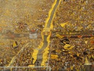 Foto: Barra: Sur Oscura • Club: Barcelona Sporting Club • País: Ecuador