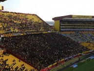 Foto: Barra: Sur Oscura • Club: Barcelona Sporting Club • País: Ecuador