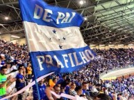 Foto: "De pai pra filho" Barra: Torcida Fanáti-Cruz • Club: Cruzeiro