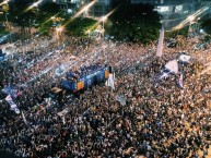 Foto: "Hexa campeão da copa do brasil 2018" Barra: Torcida Fanáti-Cruz • Club: Cruzeiro