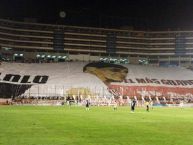 Foto: Barra: Trinchera Norte • Club: Universitario de Deportes