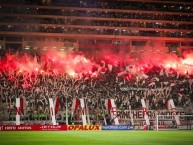 Foto: Barra: Trinchera Norte • Club: Universitario de Deportes • País: Peru