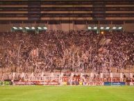 Foto: Barra: Trinchera Norte • Club: Universitario de Deportes • País: Peru