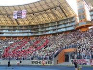 Foto: Barra: Trinchera Norte • Club: Universitario de Deportes