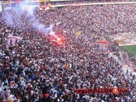 Foto: Barra: Trinchera Norte • Club: Universitario de Deportes • País: Peru