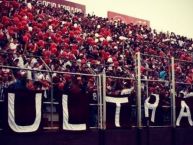 Foto: Barra: Ultra Morada • Club: Saprissa