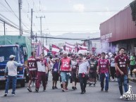 Foto: "Caravana en el Clásico Nacional - Ultra Morada" Barra: Ultra Morada • Club: Saprissa