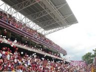 Foto: Barra: Ultra Morada • Club: Saprissa • País: Costa Rica