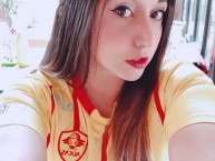 Hincha - Tribunera - Chica - Fanatica de la Barra: Armagedón • Club: Aucas