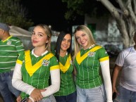 Hincha - Tribunera - Chica - Fanatica de la Barra: Artillería Verde Sur &bull; Club: Deportes Quindío