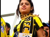 Hincha - Tribunera - Chica - Fanatica de la Barra: Avalancha Sur • Club: Deportivo Táchira