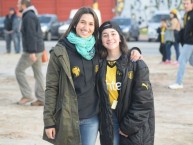 Hincha - Tribunera - Chica - Fanatica de la Barra: Barra Amsterdam • Club: Peñarol