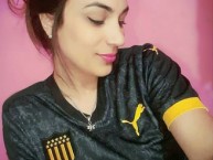 Hincha - Tribunera - Chica - Fanatica de la Barra: Barra Amsterdam • Club: Peñarol • País: Uruguay