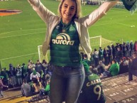 Hincha - Tribunera - Chica - Fanatica de la Barra: Barra da Chape • Club: Chapecoense