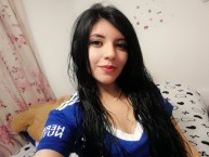 Hincha - Tribunera - Chica - Fanatica de la Barra: Blue Rain • Club: Millonarios