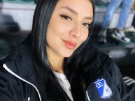 Hincha - Tribunera - Chica - "@dannironcancio" Fanatica de la Barra: Blue Rain • Club: Millonarios • País: Colombia