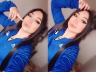 Hincha - Tribunera - Chica - Fanatica de la Barra: Blue Rain • Club: Millonarios