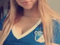 Hincha - Tribunera - Chica - Fanatica de la Barra: Blue Rain • Club: Millonarios