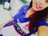 Hincha - Tribunera - Chica - Fanatica de la Barra: Boca del Pozo • Club: Emelec