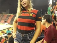 Hincha - Tribunera - Chica - Fanatica de la Barra: Brava Ilha • Club: Sport Recife