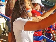 Hincha - Tribunera - Chica - Fanatica de la Barra: Bravo 18 • Club: Fortaleza