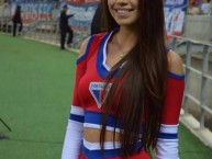 Hincha - Tribunera - Chica - Fanatica de la Barra: Bravo 18 • Club: Fortaleza