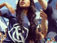 Hincha - Tribunera - Chica - Fanatica de la Barra: Camisa 33 • Club: Remo