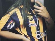 Hincha - Tribunera - Chica - Fanatica de la Barra: Chancholigans • Club: Sportivo Luqueño • País: Paraguay