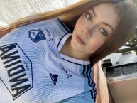 Hincha - Tribunera - Chica - Fanatica de la Barra: Comandos Azules • Club: Millonarios