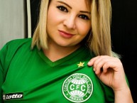 Hincha - Tribunera - Chica - Fanatica de la Barra: Curva 1909 • Club: Coritiba