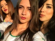 Hincha - Tribunera - Chica - Fanatica de la Barra: Distrito Asegurador • Club: La Equidad