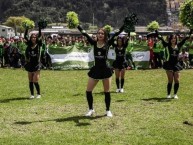 Hincha - Tribunera - Chica - Fanatica de la Barra: Distrito Asegurador • Club: La Equidad