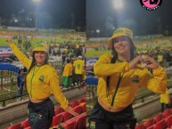 Hincha - Tribunera - Chica - Fanatica de la Barra: Fortaleza Leoparda Sur &bull; Club: Atlético Bucaramanga &bull; País: Colombia
