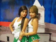 Hincha - Tribunera - Chica - Fanatica de la Barra: Frente Radical Verdiblanco • Club: Deportivo Cali