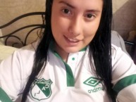 Hincha - Tribunera - Chica - Fanatica de la Barra: Frente Radical Verdiblanco • Club: Deportivo Cali • País: Colombia