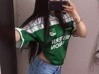 Hincha - Tribunera - Chica - Fanatica de la Barra: Frente Radical Verdiblanco • Club: Deportivo Cali • País: Colombia