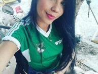 Hincha - Tribunera - Chica - Fanatica de la Barra: Frente Radical Verdiblanco • Club: Deportivo Cali